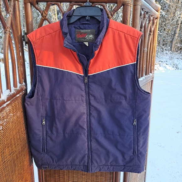 Vintage Old Navy Other - Vintage Old Navy men's winter vest size Large❄️☃️